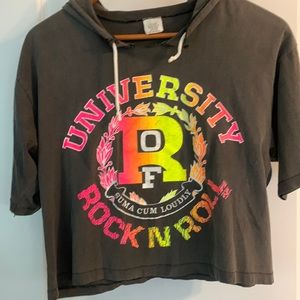 Vintage hooded crop top